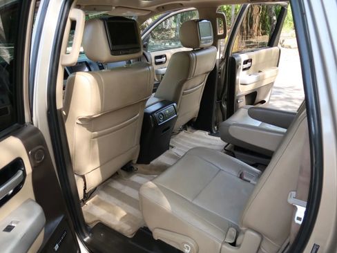Used 2008 Toyota Sequoia Limited image 17