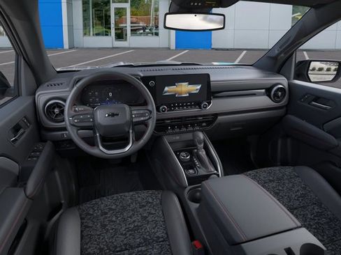 New 2026 Chevrolet Colorado Z71 w/ Midnight Edition AWD/4WD image 15