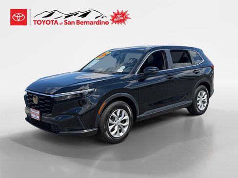 Used 2025 Honda CR-V LX image 1