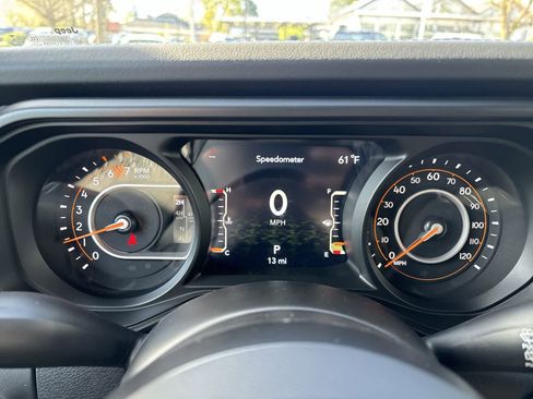 New 2026 Jeep Wrangler Unlimited Rubicon AWD/4WD image 12