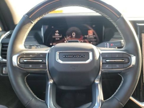 Used 2025 GMC Acadia Denali w/ Super Cruise Package AWD/4WD image 15