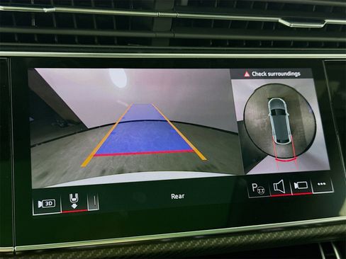 New 2025 Audi RS Q8 performance image 14