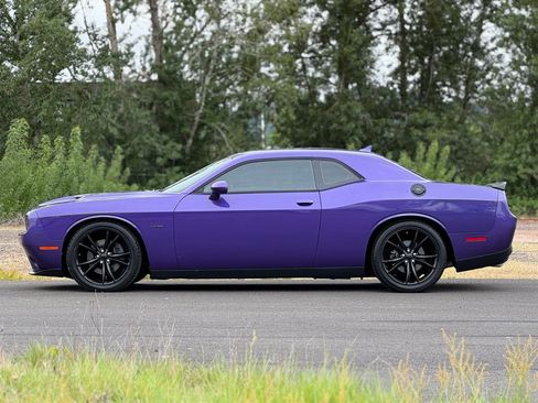 Used 2016 Dodge Challenger R/T Plus RWD image 4