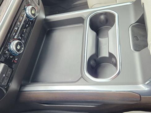 New 2026 GMC Sierra 2500 SLT w/ Texas SLT Premium Package image 24