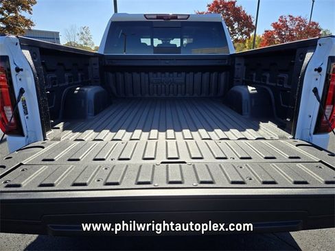 New 2026 GMC Sierra 1500 AT4 image 18