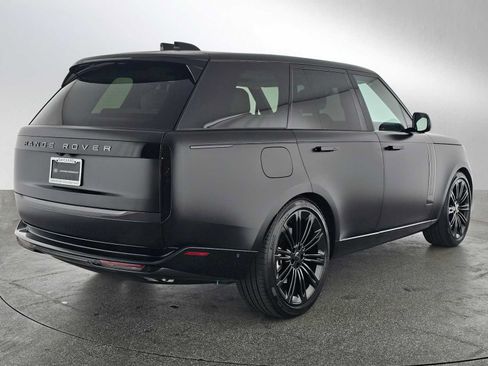 Used 2026 Land Rover Range Rover SE AWD/4WD image 5
