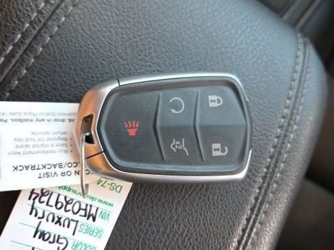 Used 2021 Cadillac XT4 Premium Luxury w/ Sun And Sound Package AWD/4WD image 69