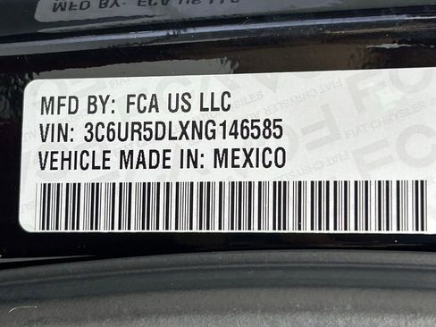 Used 2022 RAM 2500 Big Horn w/ Level C Equiment Group AWD/4WD image 37