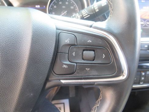 Used 2022 Buick Encore GX Preferred FWD image 21