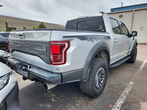 Used 2019 Ford F150 Raptor w/ Equipment Group 802A Luxury image 6