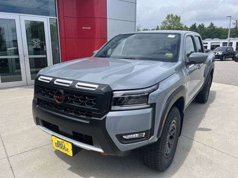 New 2025 Nissan Frontier PRO-4X image 1