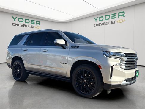 Used 2022 Chevrolet Tahoe High Country image 3