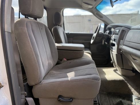 Used 2004 Dodge Ram 1500 Truck SLT w/ Trailer Tow Group image 14