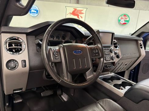 Used 2015 Ford F350 4x4 Crew Cab Super Duty image 26