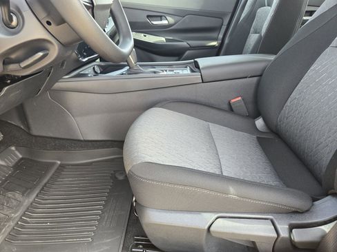 New 2026 Nissan Sentra SV w/ Floor Mat Package FWD image 12