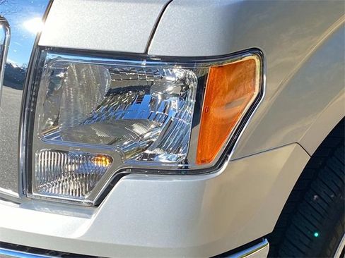 Used 2013 Ford F150 XLT w/ Luxury Equipment Group image 5