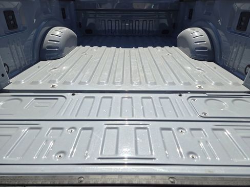 Used 2026 Ford F250 Lariat w/ FX4 Off-Road Package image 26