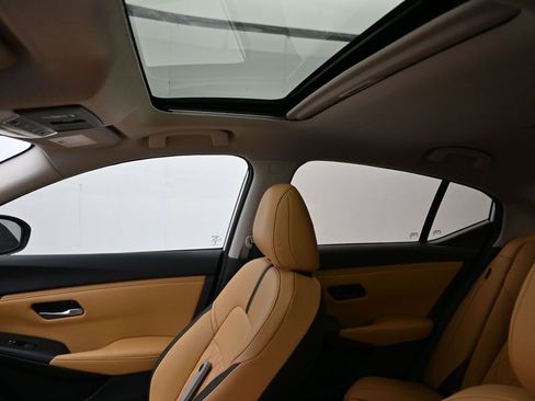 New 2025 Nissan Sentra SV w/ SV Premium Package image 21