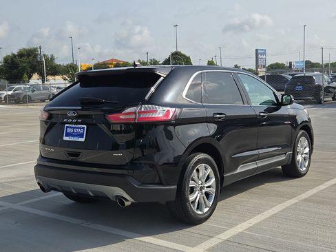 Used 2024 Ford Edge Titanium AWD/4WD image 3