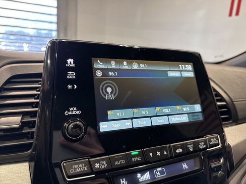 Used 2023 Honda Odyssey Sport image 19