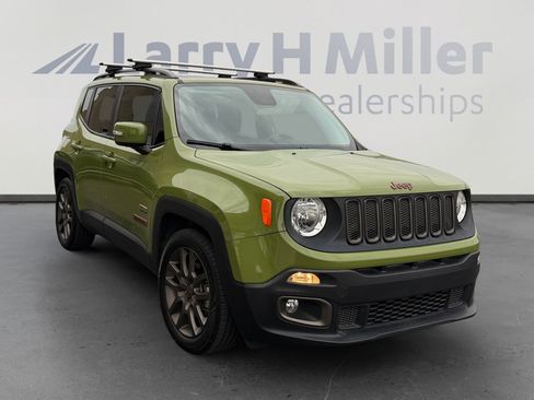 Used 2016 Jeep Renegade 75th Anniversary image 7