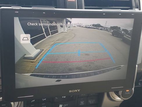 Used 2016 Toyota 4Runner Limited RWD image 15