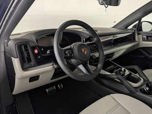 New 2026 Porsche Cayenne S AWD/4WD image 4