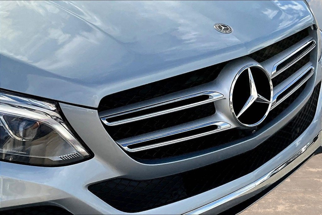 Used 2018 Mercedes-Benz GLE 350 image 34