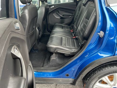 Used 2019 Ford Escape SEL image 23