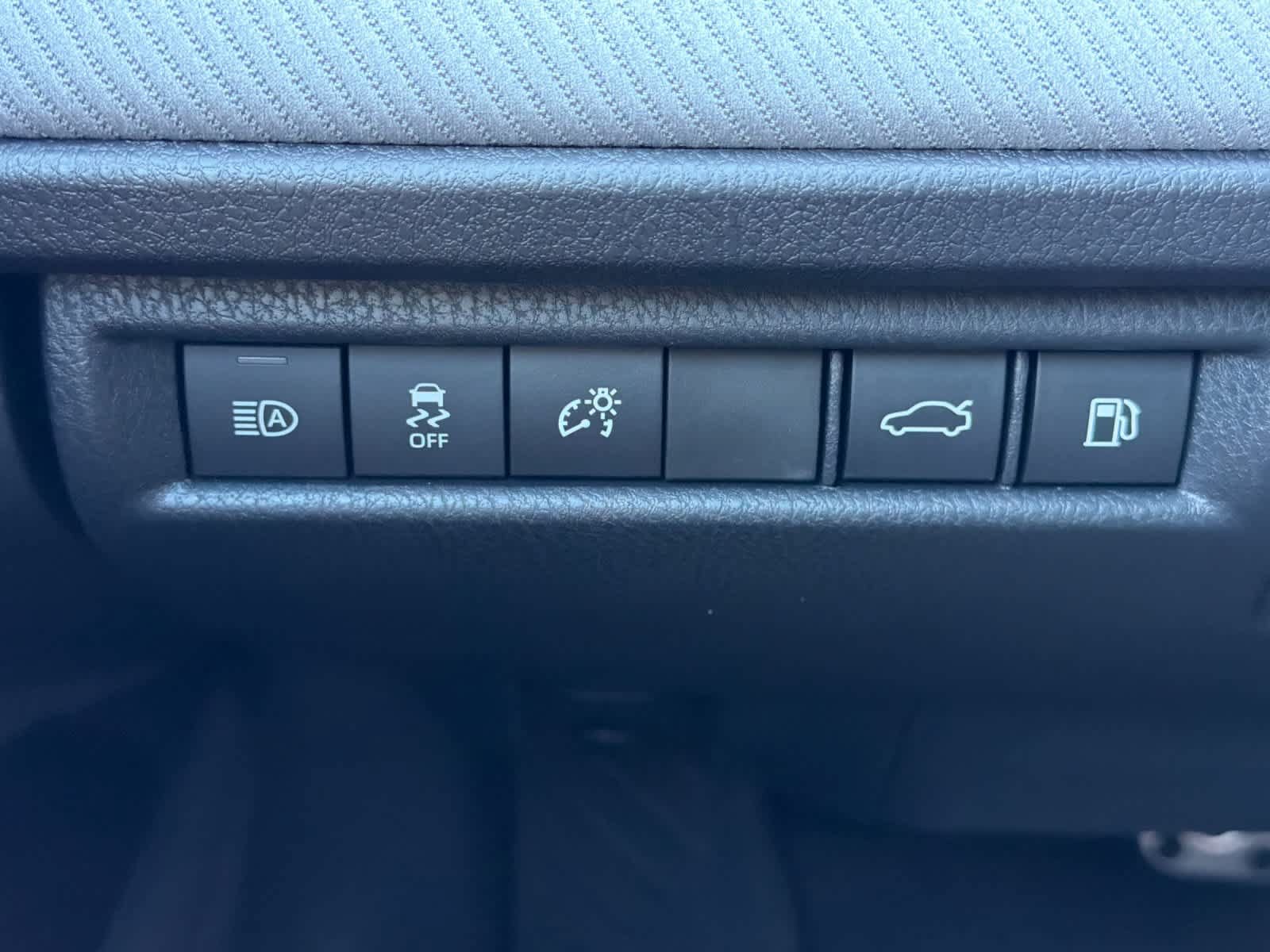 Used 2026 Toyota Camry SE w/ Convenience Package FWD image 29