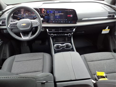 New 2026 Chevrolet Traverse LT w/ LPO, Floor Liner Package image 12