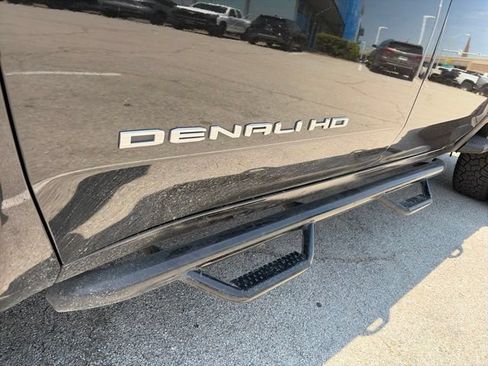 Used 2024 GMC Sierra 3500 Denali w/ Denali Reserve Package AWD/4WD image 5