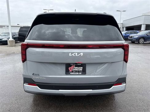 New 2026 Kia Carnival EX image 4