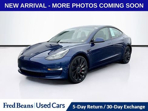 Used 2022 Tesla Model 3 Performance image 3