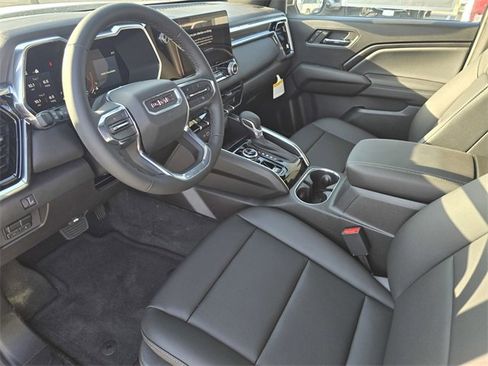 New 2025 GMC Canyon Elevation w/ Convenience Package image 18