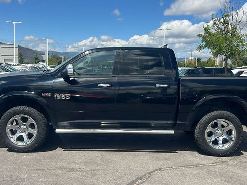 Used 2014 RAM 1500 Laramie w/ Convenience Group AWD/4WD image 8