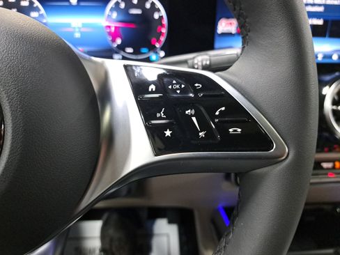 New 2026 Mercedes-Benz GLA 250 4MATIC image 19