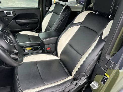 Used 2021 Jeep Wrangler Sport AWD/4WD image 14