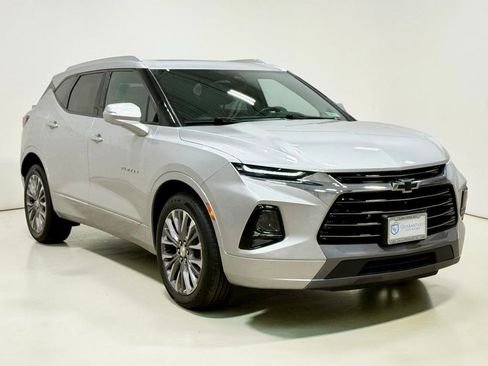 Used 2020 Chevrolet Blazer Premier w/ Driver Confidence II Package AWD/4WD image 12