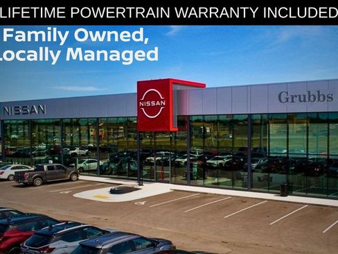 Used 2025 Volkswagen Atlas SE AWD/4WD image 8