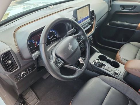 Certified 2023 Ford Bronco Sport Outer Banks w/ Tech Package AWD/4WD image 19