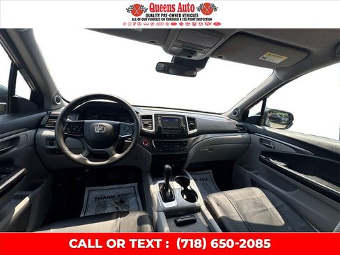 Used 2019 Honda Pilot LX image 32