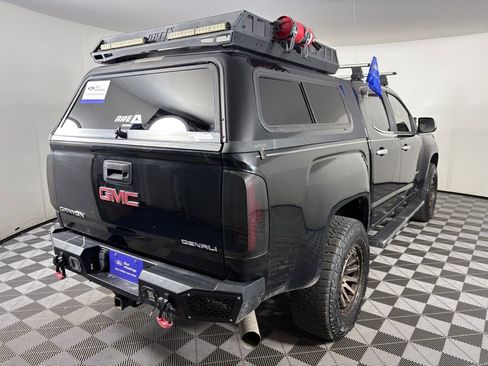 Used 2018 GMC Canyon Denali image 7