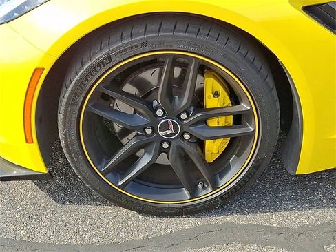 Used 2016 Chevrolet Corvette Stingray Coupe w/ 3LT Preferred Equipment Group image 28