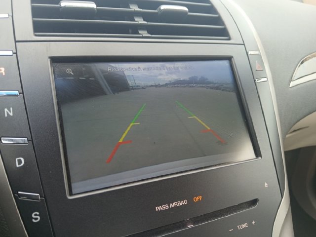 Used 2016 Lincoln MKZ w/ Equipment Group 300A Reserve FWD image 26