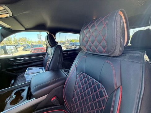 Used 2019 RAM 1500 Big Horn image 14