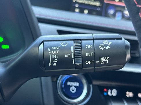 Certified 2022 Lexus UX 250h F Sport image 33