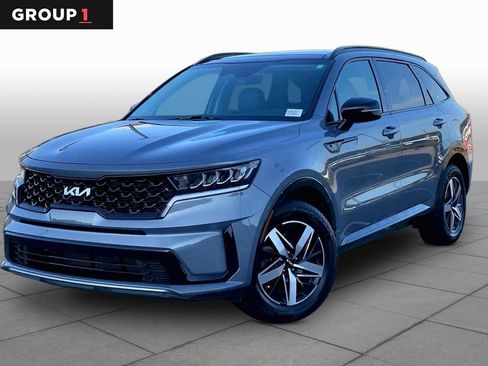 Used 2023 Kia Sorento S w/ Panoramic Sunroof Package FWD image 1