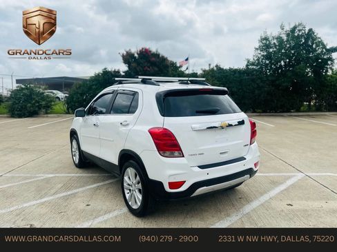 Used 2017 Chevrolet Trax Premier w/ Driver Confidence II Package image 3