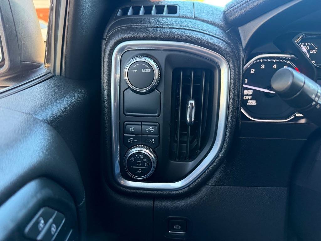 Used 2021 GMC Sierra 1500 SLT w/ SLT Premium Package RWD image 18